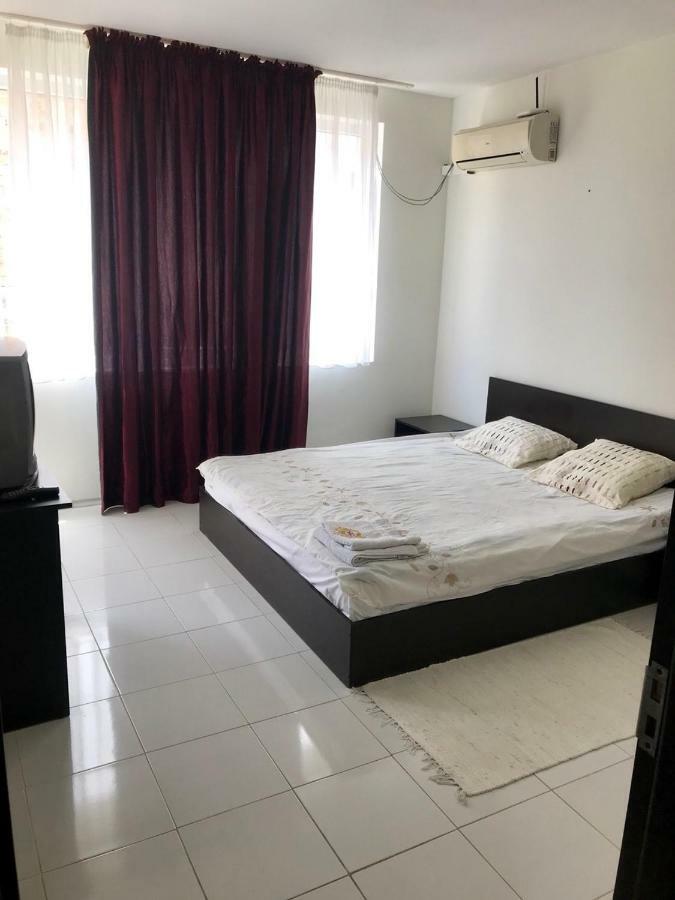 אובזור Helga Apartment מראה חיצוני תמונה